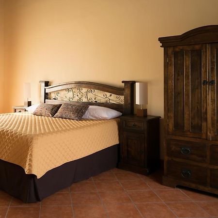 Hotel Casa San Bartolo Antigua Ngoại thất bức ảnh